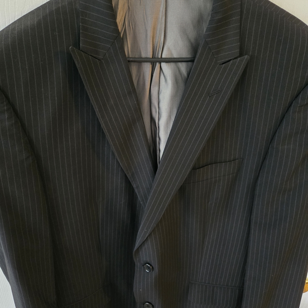 Michael Kors Classic Black Pinstripe Men's Blazer 46R